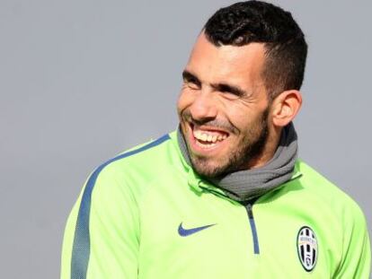 T&eacute;vez, en el &uacute;ltimo entrenamiento previo al partido contra el Borussia