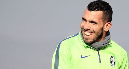 T&eacute;vez, en el &uacute;ltimo entrenamiento previo al partido contra el Borussia