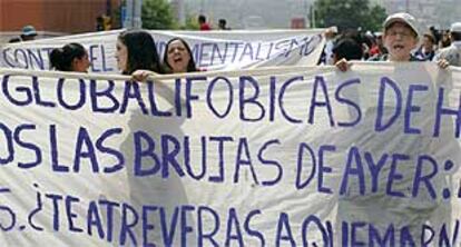 Manifestación contra la violencia hacia las mujeres  en Monterrey