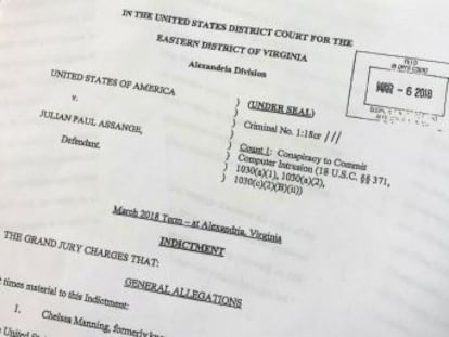 El fundador de Wikileaks se enfrenta a cinco años de cárcel por haber ayudado al entonces soldado Chelsea Manning a  hackear  ordenadores en 2010