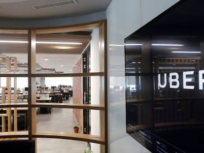 Interior de las oficinas de Uber en Nueva Delhi.