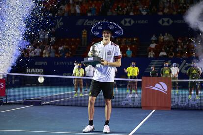El alemán Alexander Zverev celebra su triunfo en Acapulco