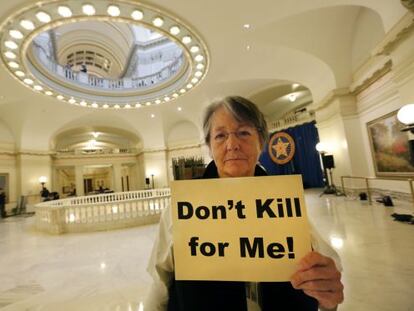 Una activista contra la pena de muerte, en Oklahoma.