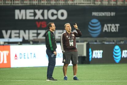 Gerardo Martino y Gerardo Torrado