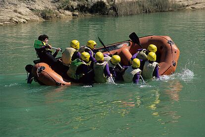 Estación de <b>rafting</b> de Murillo de Gallo (Huesca).