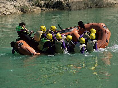 Estación de <b>rafting</b> de Murillo de Gallo (Huesca).