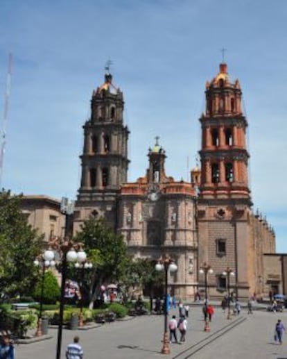 La catedral de San Luis de Potosí, con sus peculiares torres.