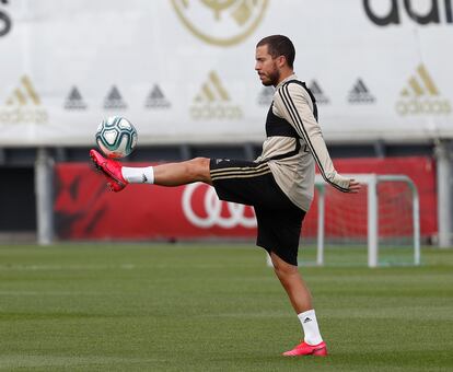 Eden Hazard, este lunes durante el primer entrenamiento en Valdebebas después del confinamiento.