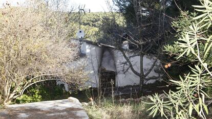 La casa incendiada al Montmell.