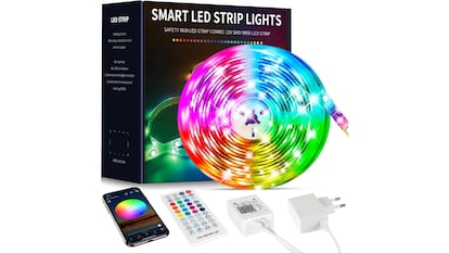 Esta tira de luces LED cambia de color de manera sincronizada con la música.