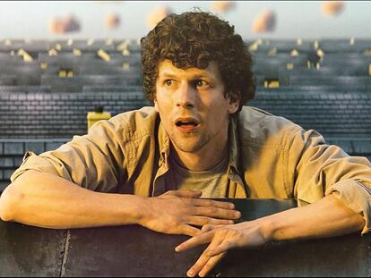 Jesse Eisenberg, en un fotograma de 'Vivarium'.