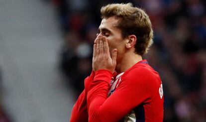 Griezmann se lamenta de una oportunidad perdida.