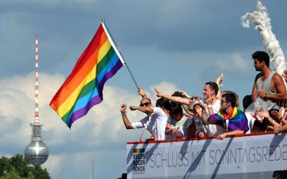 Participantes en el desfile del Christopher Street Day, en Berl&iacute;n, en 2013. 