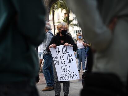 Protesta contra la subida de la luz, el 5 de junio en Valencia.