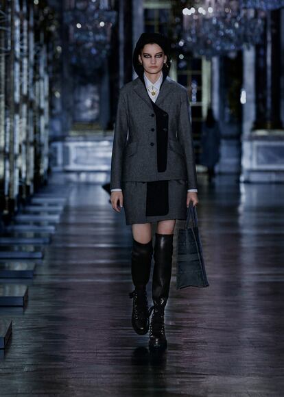 DIOR_AW21_LOOK__16