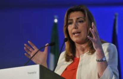 La presidenta andaluza, Susana Díaz, durante su intervención en la Misión para el Crecimiento de la Unión Europea, que reúne desde hoy en Sevilla a más de 800 empresas de 31 países para abordar actividades comerciales, tecnológicas y de internacionalización.