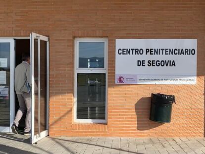 EL PAÍS y el HAY Festival celebran la tercera edición del taller de autobiografía en el centro Penitenciario de Segovia