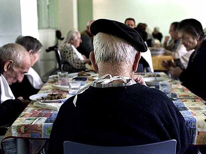 Un centro geriátrico de alta dependencia en Sant Feliu de Llobregat.