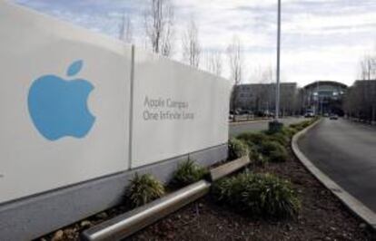 El movimiento en las altas esferas de Apple coincidió hoy además con el cierre de Wall Street debido al huracán "Sandy". EFE/Archivo