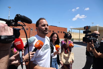 Antonio Tejado saliendo de la cárcel el 20 de mayo de 2024.