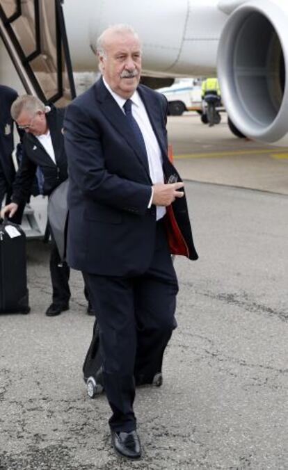 Vicente del Bosque a su llegada a Luxemburgo.