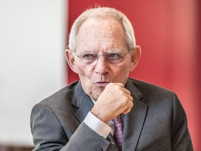 Wolfgang Schäuble, durante la entrevista en su despacho. 