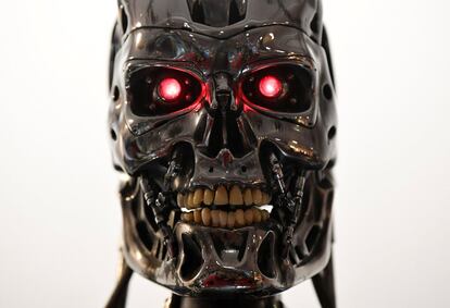 Detalle del endosqueleto de Stan Winston de la película de 1991, Terminator 2: El juicio final. 