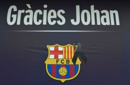 La pancarta del Barcelona en el Camp Nou