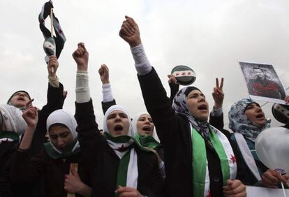 Manifestantes sirios en Jordania.