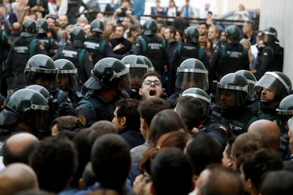 Atuação da polícia em Gerona.