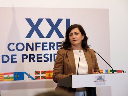 La presidenta riojana, la socialista Concha Andreu, durante la XXI Conferencia de Presidentes de este viernes en San Millán de la Cogolla (La Rioja).
