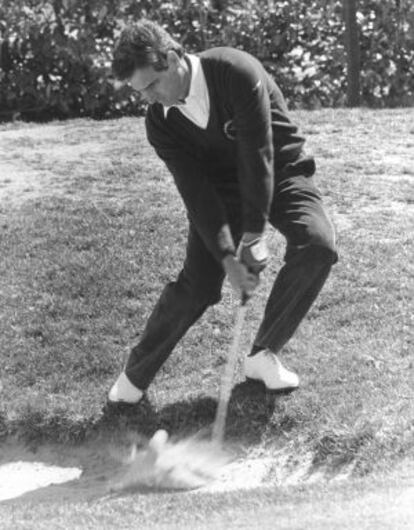 JOSÉ MARÍA CAÑIZARES. Madrid, 1947. Profesional desde 1967, sumó cinco títulos en el circuito europeo (1980-92). Participante en cuatro Ryder, venció en 1985 y 89. Ganó la Copa del Mundo en 1982 con Piñero y en 1984 con Rivero. Fue 11º en el Open Británico de 1985 y 1986. Su hijo Alejandro es profesional.