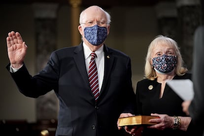 El senador Patrick Leahy jura su cargo, el 4 de febrero.