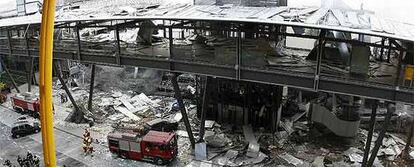 Estado en el que quedó el aparcamiento D de la terminal 4 del aeropuerto de Barajas tras la explosición de la bomba de ETA