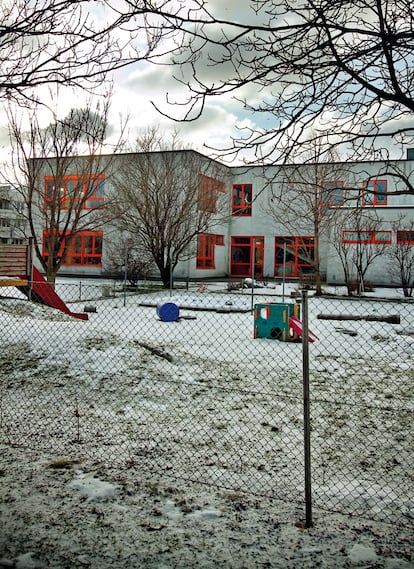Imagen actual de un colegio de la misma zona en la que Natascha Kampusch cursaba sus estudios cuando fue secuestrada.