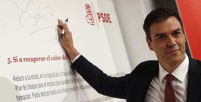 El l&iacute;der del PSOE, Pedro S&aacute;nchez, este lunes.