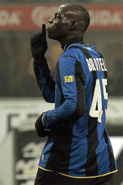 Balotelli, durante un partido de la liga italiana.