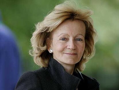 Elena Salgado, ministra de Sanidad.
