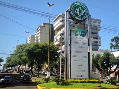 Portal da Chapecoense, no centro da cidade.