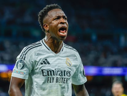 Vinicius durante el encuentro ante el Borussia Dortmund este martes.