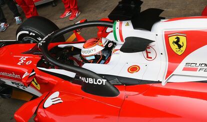 El 'halo' del Ferrari de Raikkonen, hoy en Montmeló.