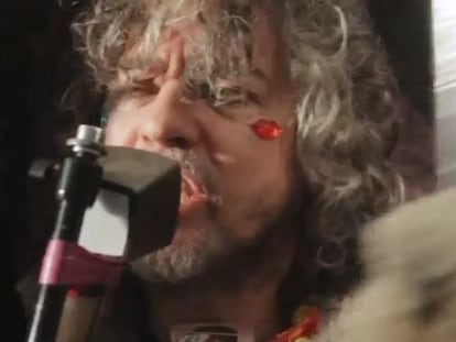 Wayne Coyne, de los Flaming Lips, en 'Elephant'.