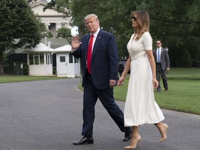 Melania Trump insiste en prescindir del sujetador: ¿es un acto político de resistencia?