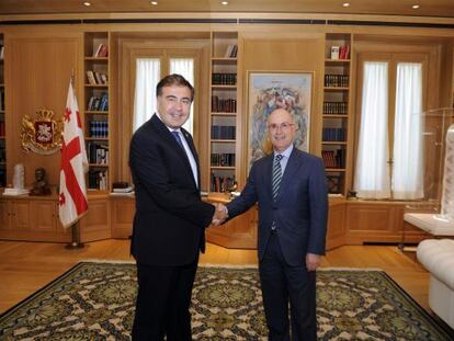 Josep Antoni Duran Lleida con el presidente de la rep&uacute;blica de Georgia, Mikheil Saakashvili.