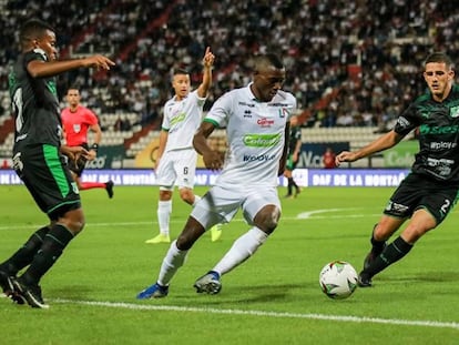 Deportivo Cali se enfrenta a Once Caldas, en un partido de la liga Águila, que se juega en el estadio Palmaseca de la ciudad de Cali.