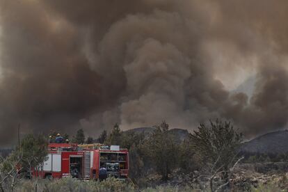 Uno de los frentes del incendio de Rasquera, el 16 de mayo.