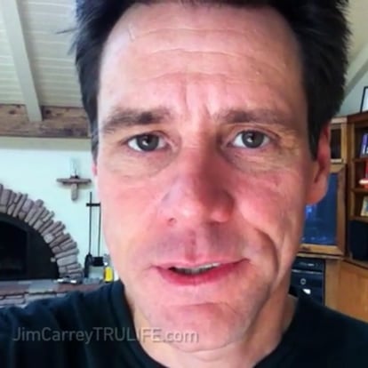 Fotograma del vídeo de Jim Carrey.