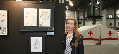 La ilustradora Chloé Ducrauchet, en el Salón del Cómic de Barcelona.