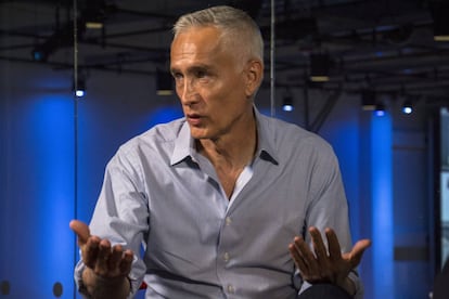 El periodista Jorge Ramos durante la entrevista.