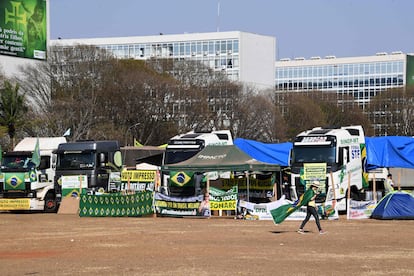 Caminhoneiros bolsonaristas ocupam a Esplanada dos Ministérios em apoio ao presidente Jair Bolsonaro no dia 9 de setembro.